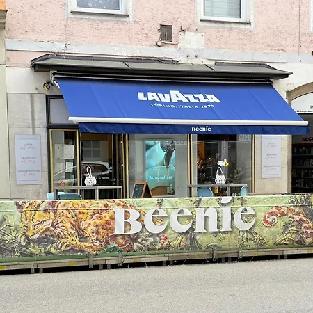 Beenie 1 Bed & Breakfast