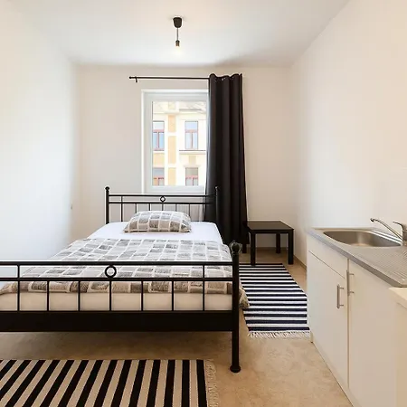 Beenie 1 住宿加早餐酒店 *